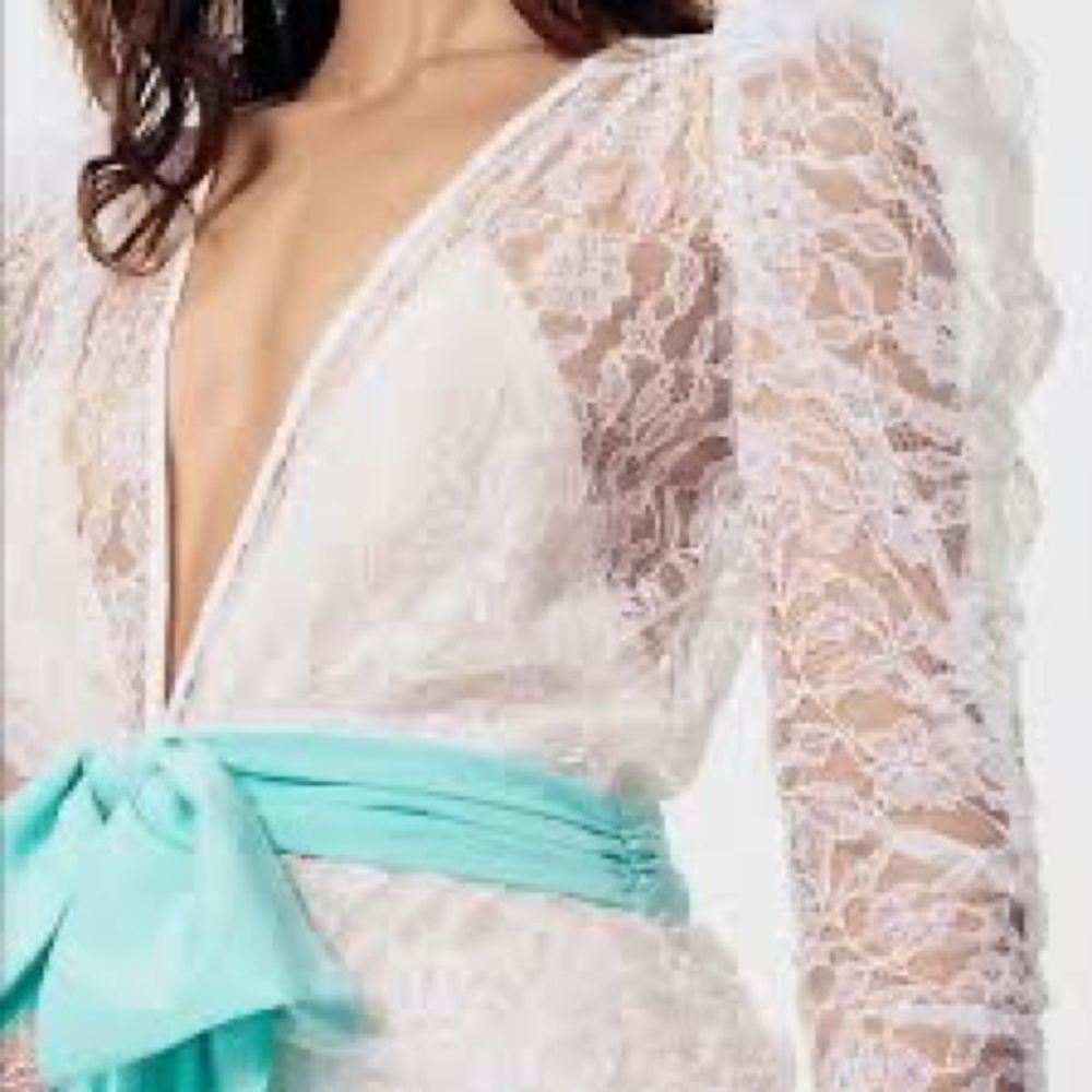 NWT For Love and Lemons Rodin Iridescent Maxi Dress, Blanc